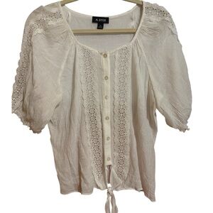A. Byer Women's white Lace inset Button-Down Top blouse xl extra large Pit